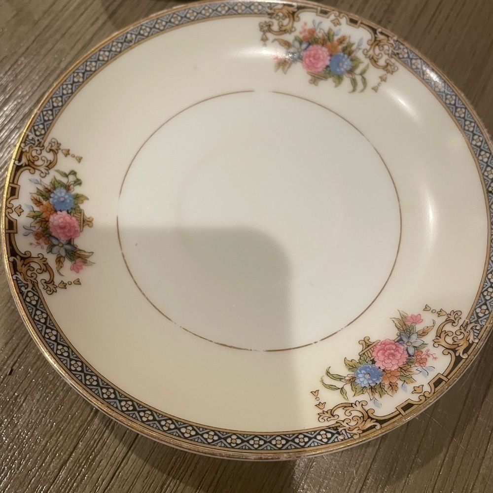Noritake Grasmere Tea Cup​​​​​​ - Picture 5 of 8
